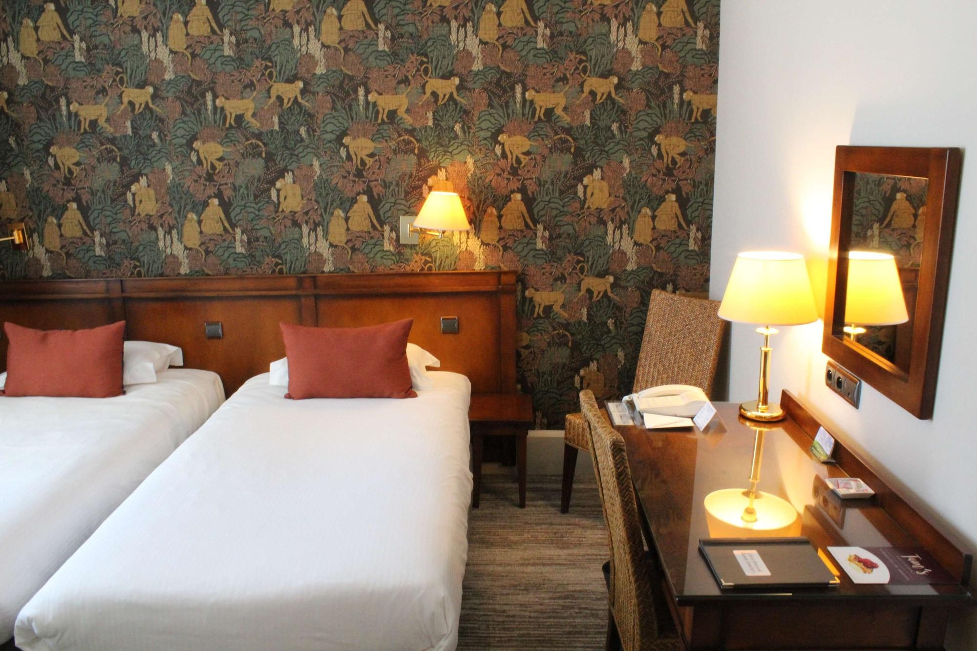 Best Western De Diane Невер Екстериор снимка