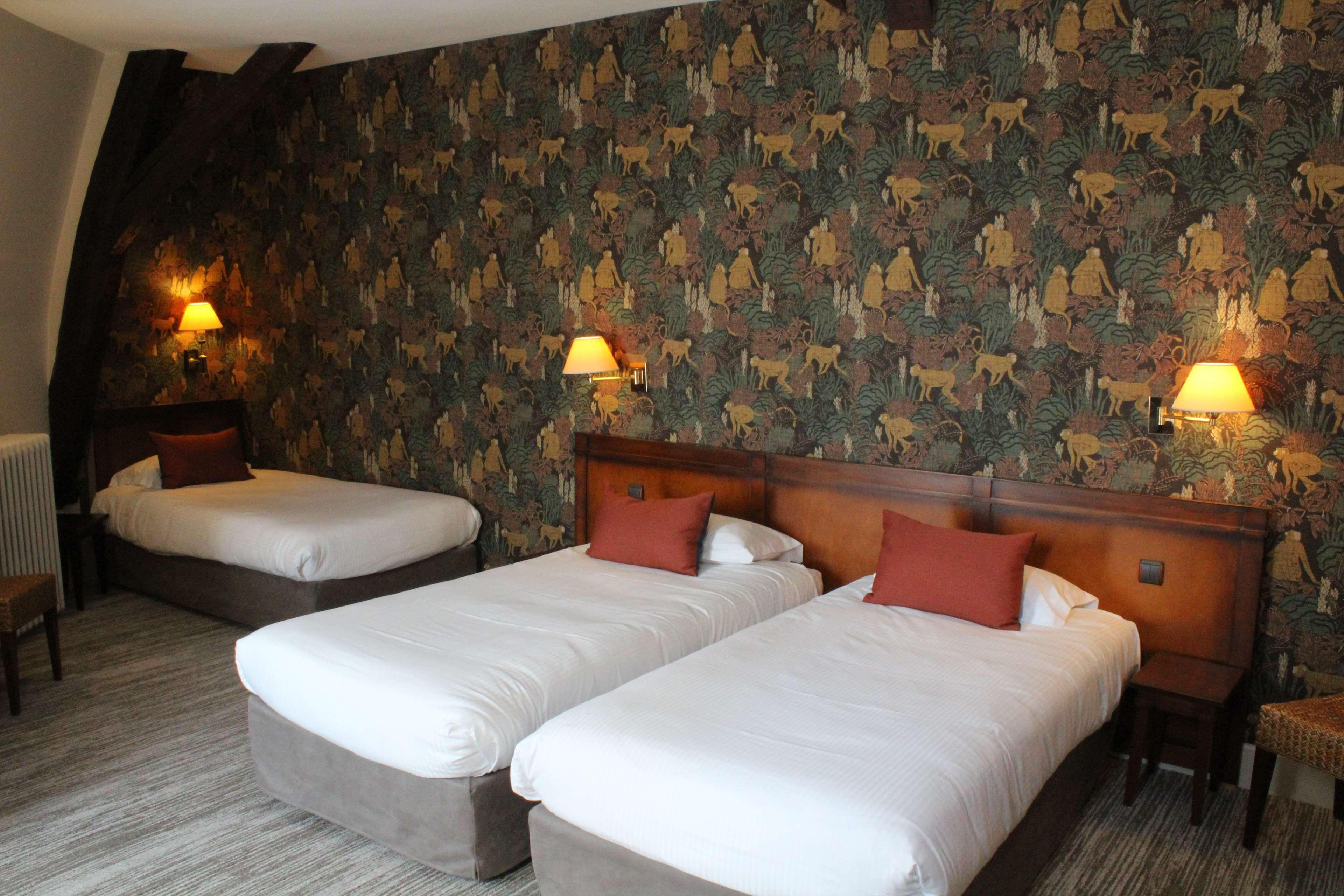 Best Western De Diane Невер Екстериор снимка