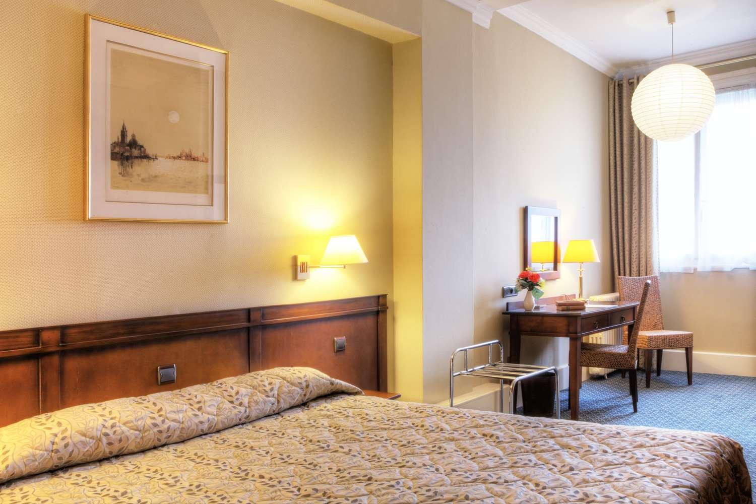 Best Western De Diane Невер Екстериор снимка