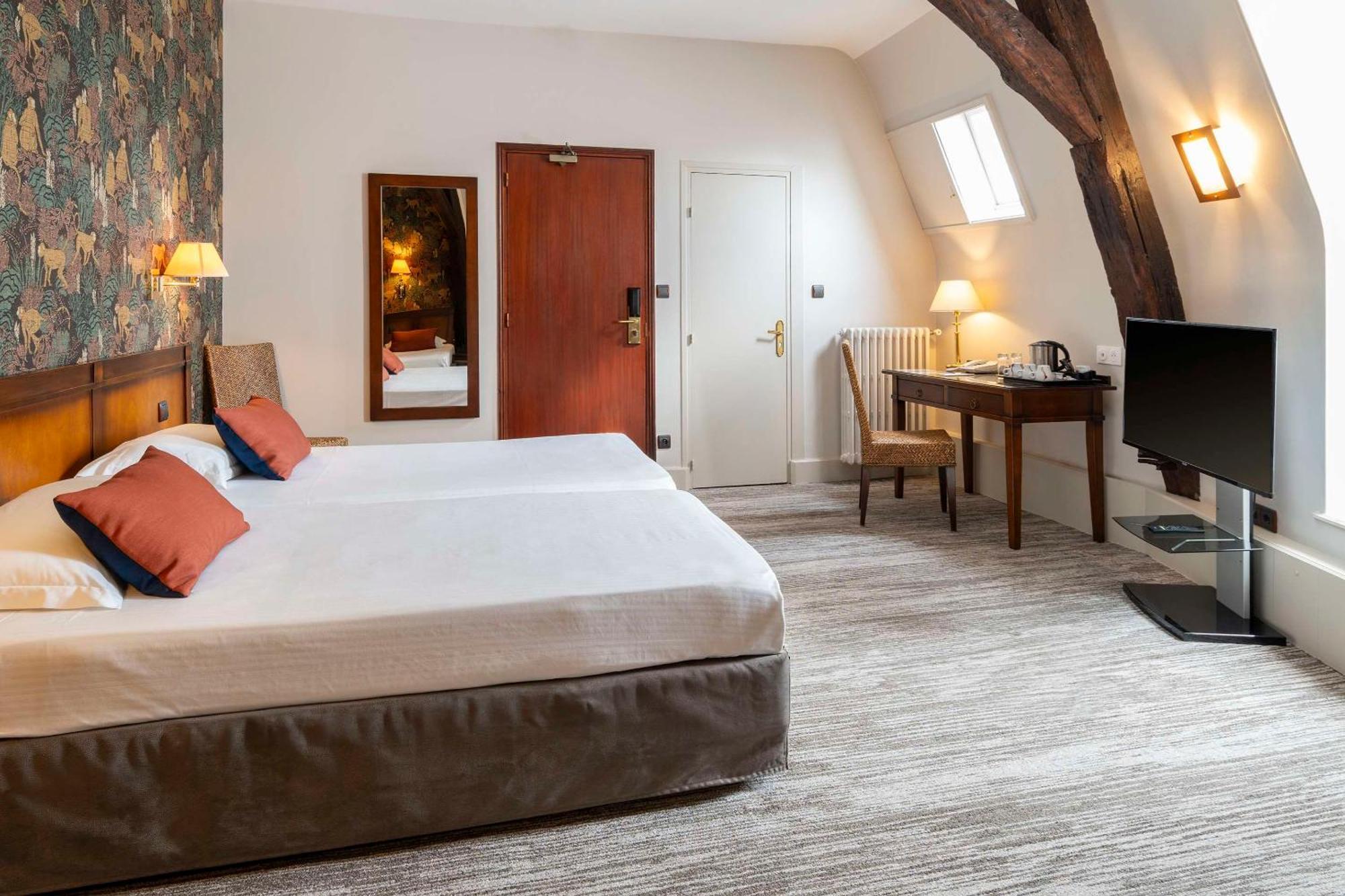 Best Western De Diane Невер Екстериор снимка
